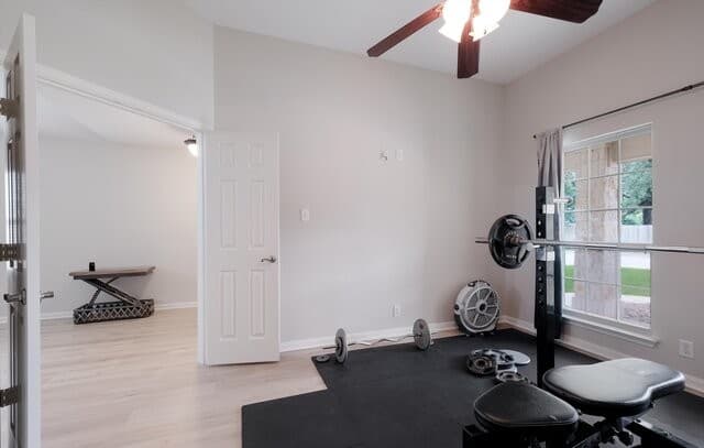 3-bedroom rental at 26122 Indian Clf in San Antonio, TX — photo 5