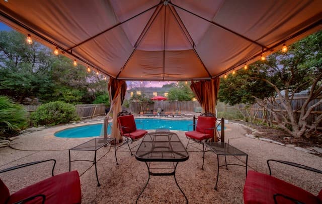 4-bedroom rental at 21527 Tenore in San Antonio, TX — photo 3