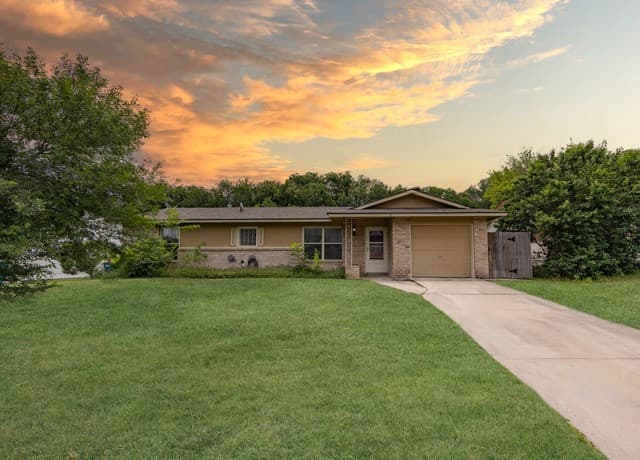 3-bedroom home for sale at 7514 Sage Oak St in Live Oak TX