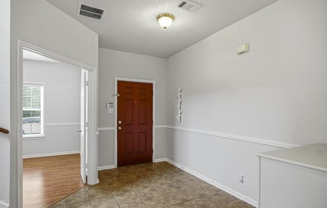 4-bedroom rental at 8214 Sabinoso Dr in Helotes, TX — photo 4