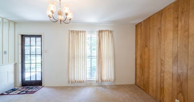 4-bedroom rental at 5039 Galahad Dr in San Antonio, TX — photo 4