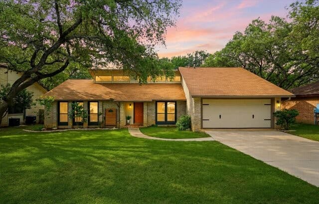 3-bedroom rental at 14203 Rocky Pine Woods St in San Antonio, TX — photo 1