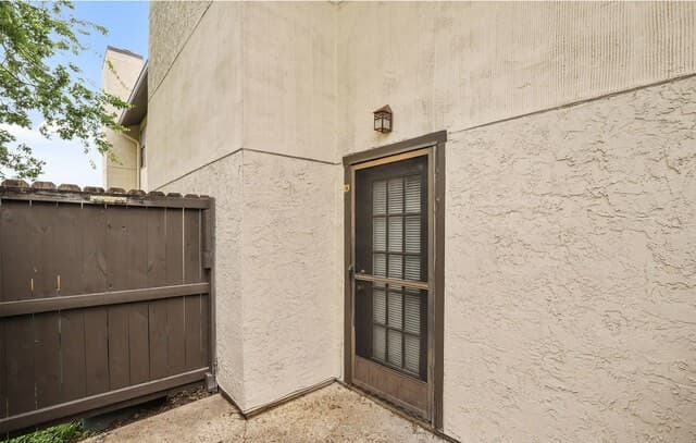rental at 550 Dukeway in Universal City, TX — photo 5