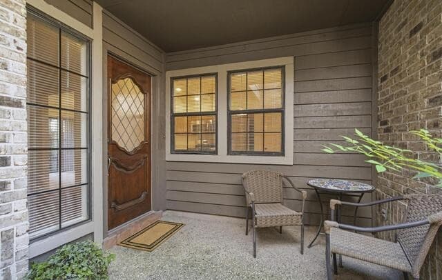 2-bedroom rental at 14212 Arbor Oak in San Antonio, TX — photo 3