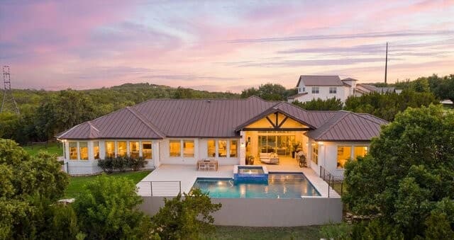 4-bedroom rental at 643 Menger Spgs in Boerne, TX — photo 1