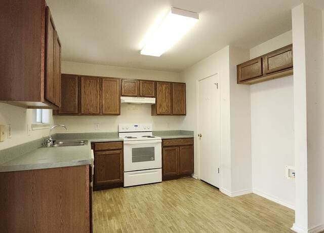 2-bedroom rental at 6907 Bluegrass Run in San Antonio, TX — photo 4