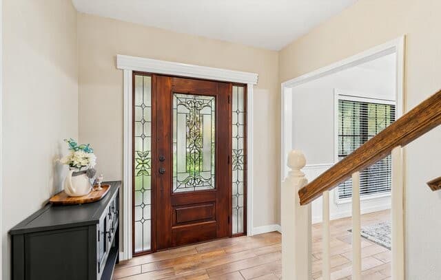 5-bedroom rental at 2175 Encino Loop in San Antonio, TX — photo 5