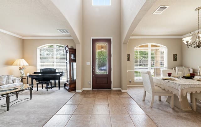 4-bedroom rental at 2460 James Agee in Schertz, TX — photo 5