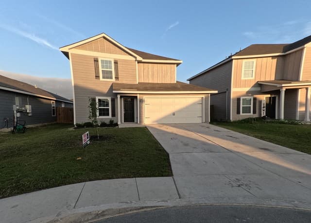 3-bedroom rental at 7231 Lazy Cyn in San Antonio, TX — photo 1
