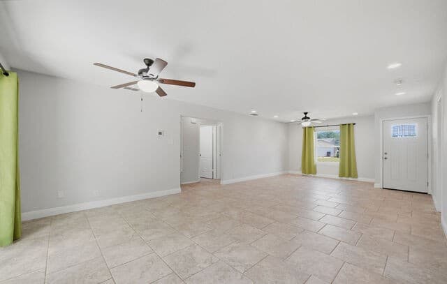 3-bedroom rental at 14331 Brangus in San Antonio, TX — photo 4