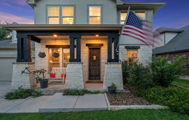 4-bedroom rental at 236 Woods Of Boerne Blvd in Boerne, TX — photo 4