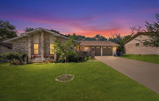 3-bedroom rental at 4802 Rockford St in San Antonio, TX — photo 1