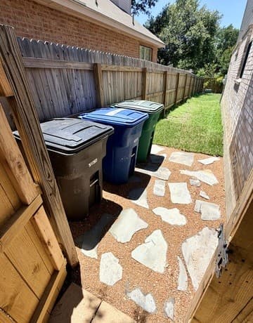 4-bedroom rental at 6306 Stable Farm in San Antonio, TX — photo 3