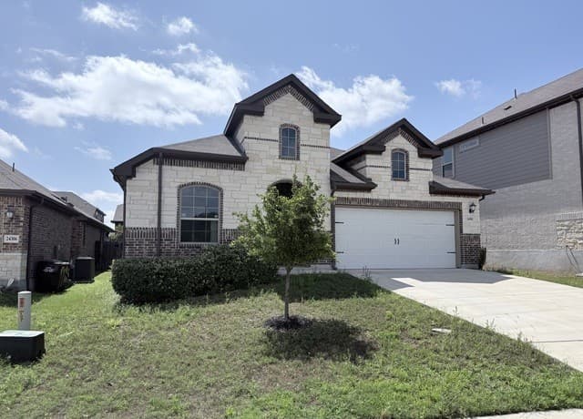 3-bedroom rental at 24302 Palermo in San Antonio, TX — photo 1