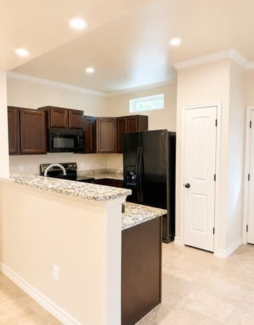 rental at 6946 Lakeview Dr. in San Antonio, TX — photo 5