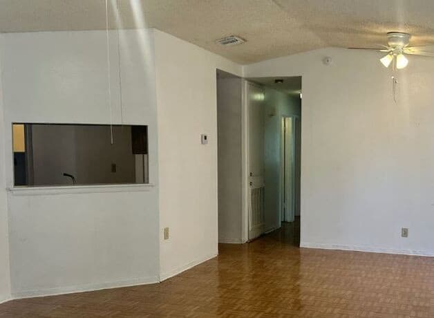 3-bedroom rental at 8719 Port Of Call Dr in San Antonio, TX — photo 4