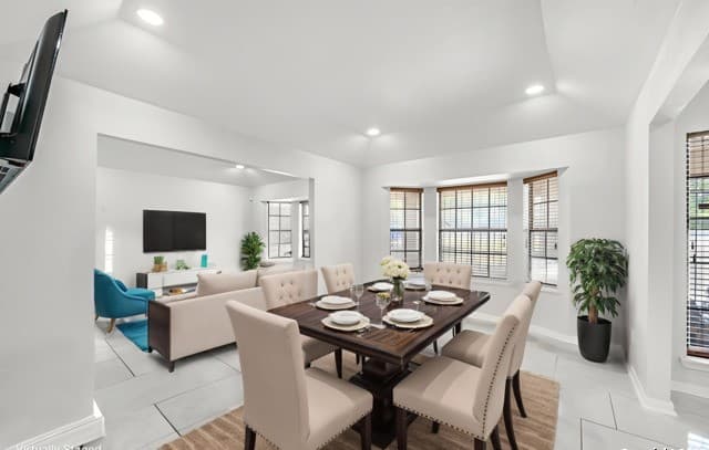 3-bedroom rental at 514 Jackson Keller Rd in San Antonio, TX — photo 5