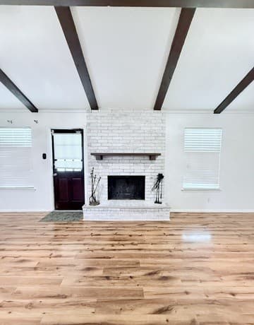3-bedroom rental at 7119 Forest Mont St in San Antonio, TX — photo 4