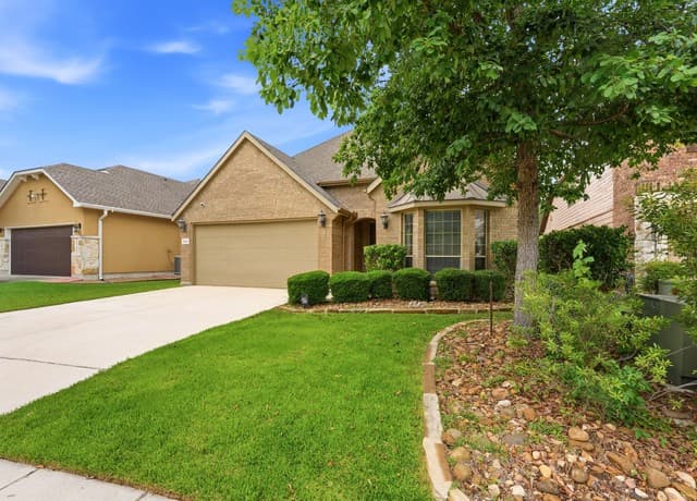 3-bedroom rental at 28363 Willis Rnch in San Antonio, TX — photo 3