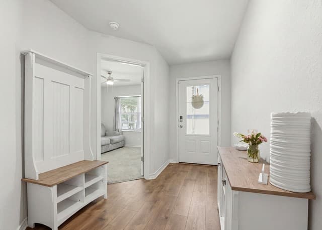 4-bedroom rental at 9615 Moon Shine in San Antonio, TX — photo 5