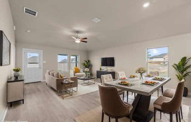 3-bedroom rental at 5050 Agave Blue Lane in San Antonio, TX — photo 3