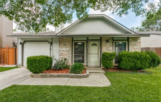3-bedroom rental at 5559 Rangeland in San Antonio, TX — photo 3