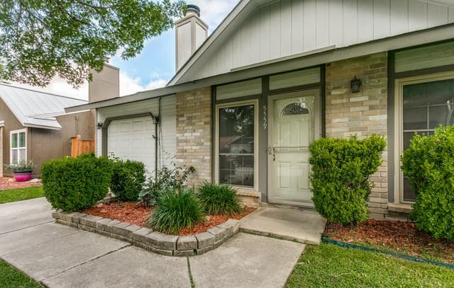 3-bedroom rental at 5559 Rangeland in San Antonio, TX — photo 4