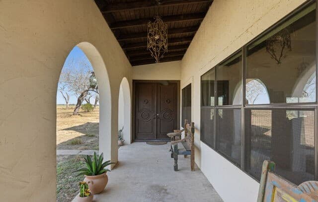 Home for sale at 1150 Bruce in Poteet, TX — photo 5