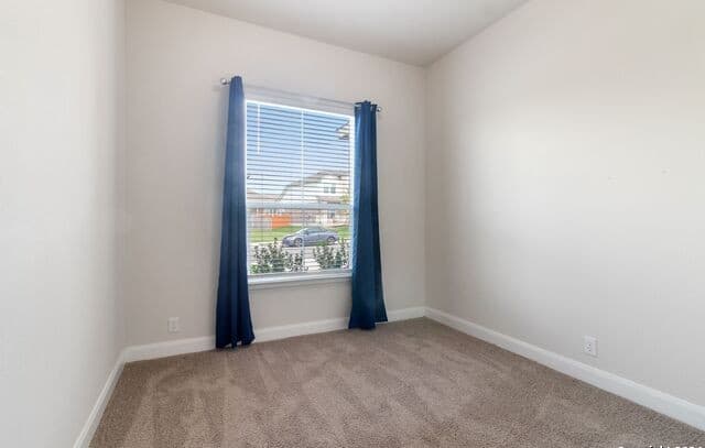 4-bedroom rental at 568 Lilac Shls in Cibolo, TX — photo 3