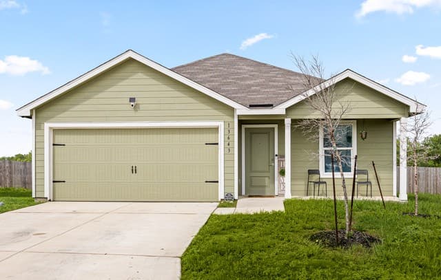 4-bedroom rental at 13643 Turnesa Ter in San Antonio, TX — photo 1