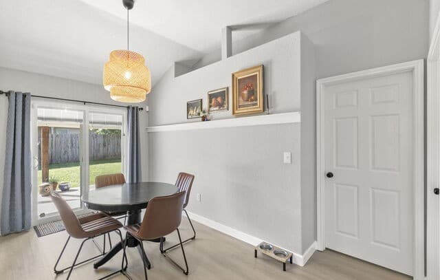 3-bedroom rental at 9322 Durham Ledge in San Antonio, TX — photo 5