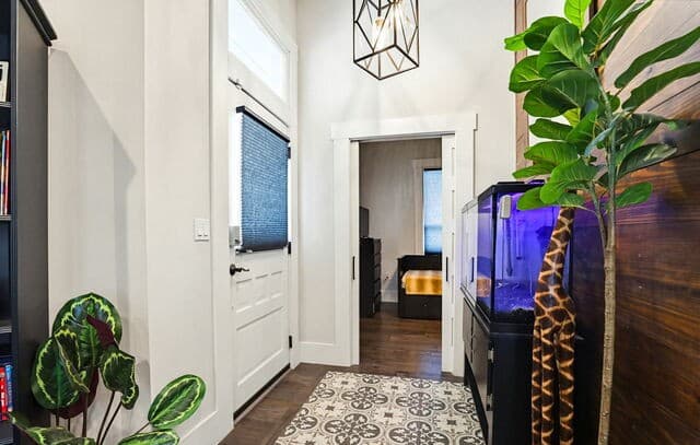 3-bedroom rental at 310 Callaghan Ave in San Antonio, TX — photo 5