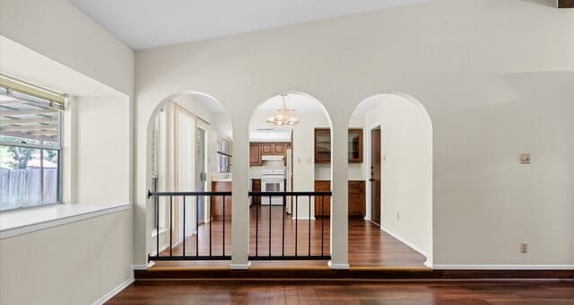 3-bedroom rental at 5314 Peppermint Dr in Kirby, TX — photo 4