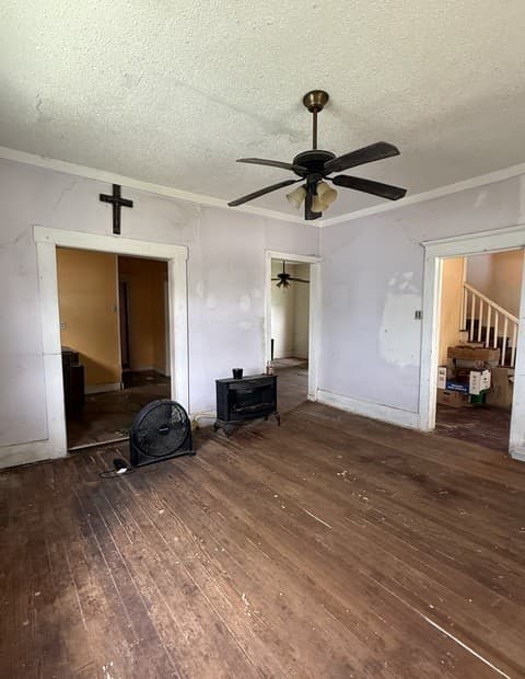 3-bedroom rental at 210 Chicago Blvd in San Antonio, TX — photo 5
