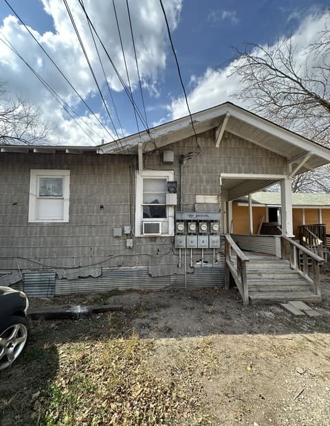 rental at 418 Bristol in San Antonio, TX — photo 1