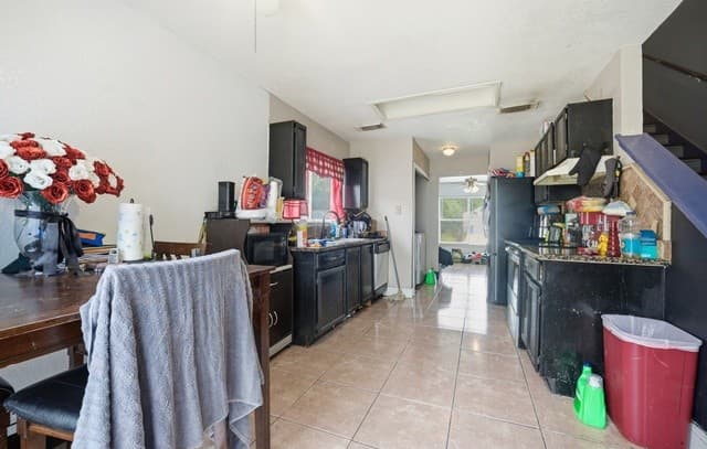 4-bedroom rental at 3122 Opal Fld in San Antonio, TX — photo 5