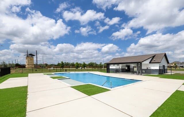 4-bedroom rental at 2419 Pink Pearl Dr in San Antonio, TX — photo 2