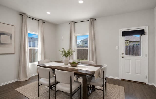4-bedroom rental at 2419 Pink Pearl Dr in San Antonio, TX — photo 5