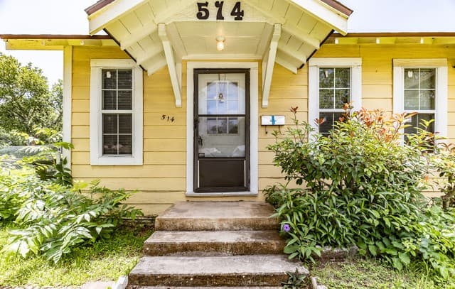 2-bedroom rental at 514 Curtiss Ave in Schertz, TX — photo 3