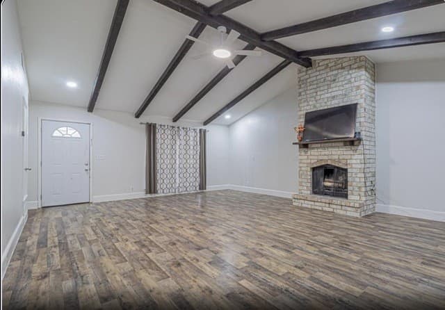 4-bedroom rental at 8810 Pertshire St in San Antonio, TX — photo 3