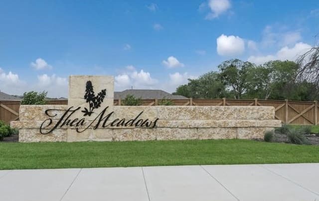 4-bedroom rental at 8911 Sumners Wise in Converse, TX — photo 2