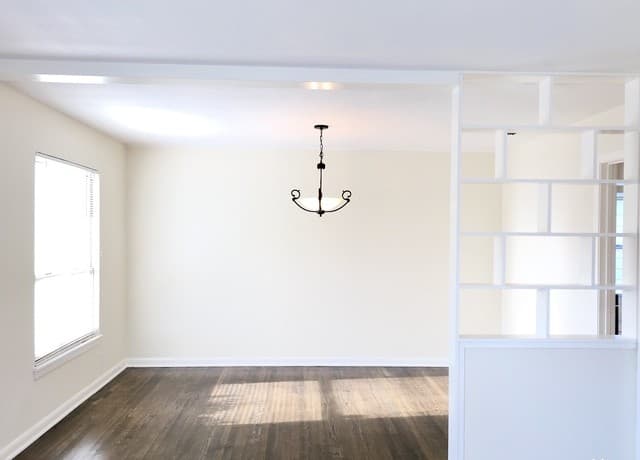 3-bedroom rental at 210 Laddie Pl in San Antonio, TX — photo 3