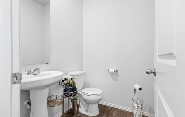 4-bedroom rental at 133 Legendary Trail in Floresville, TX — photo 4