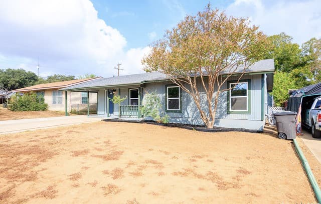 3-bedroom rental at 107 Cornish Ave in San Antonio, TX — photo 2
