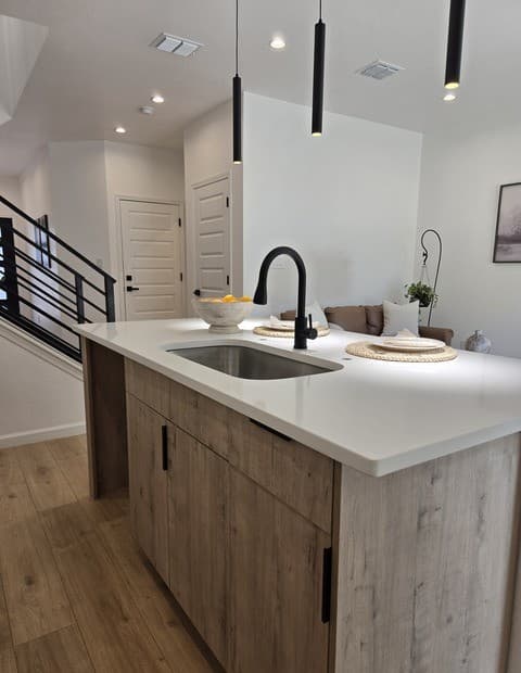 rental at 1834 Montana in San Antonio, TX — photo 3