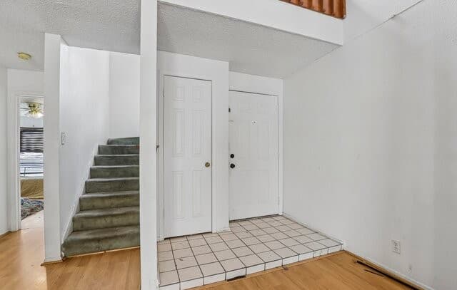 2-bedroom rental at 2542 Babcock Unit D202 in San Antonio, TX — photo 3