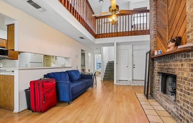 2-bedroom rental at 2542 Babcock Unit D202 in San Antonio, TX — photo 4