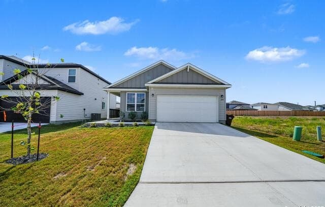 4-bedroom rental at 1339 Entrada De Real in Converse, TX — photo 2