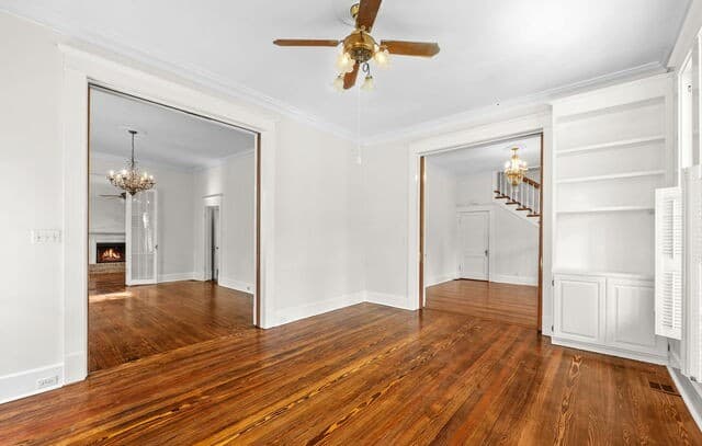 4-bedroom rental at 124 E Summit in San Antonio, TX — photo 3
