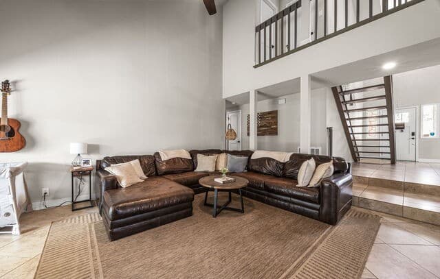 4-bedroom rental at 2330 Encino Pt in San Antonio, TX — photo 5